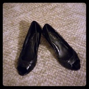 Black peep toes heels